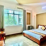 Duc Phuc Hotel
