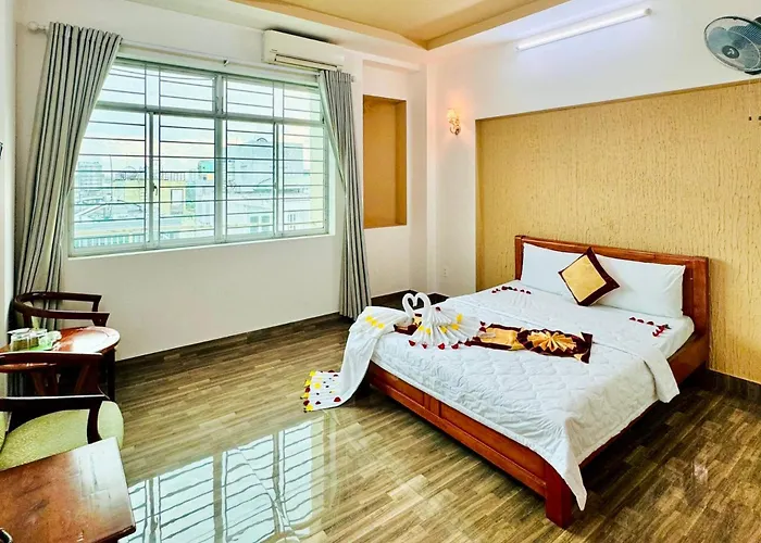 Duc Phuc Hotel